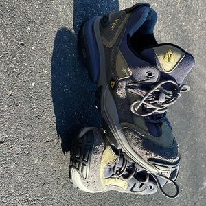 Vasque Gore-Tex XCR hiking shoes women’s size 7.5 or 38.